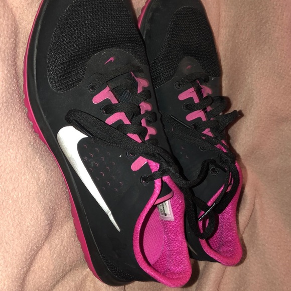 Nike FitSole running shoes - Picture 1 of 3